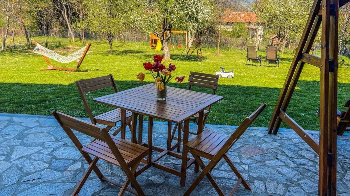 Guest House Au Nature Golyama Zhelyazna Екстер'єр фото